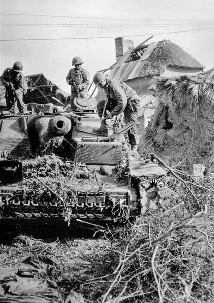 Sturmgeschütz IV in Normandy